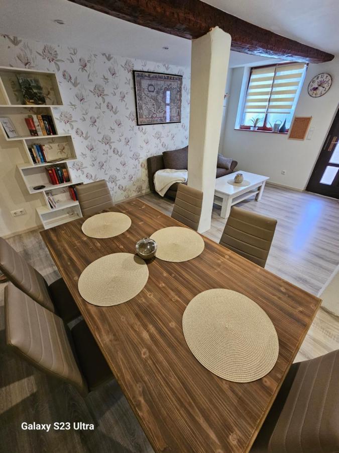 Ferienwohnung ,,Hinter Der Mauer" Hildburghausen Exteriér fotografie