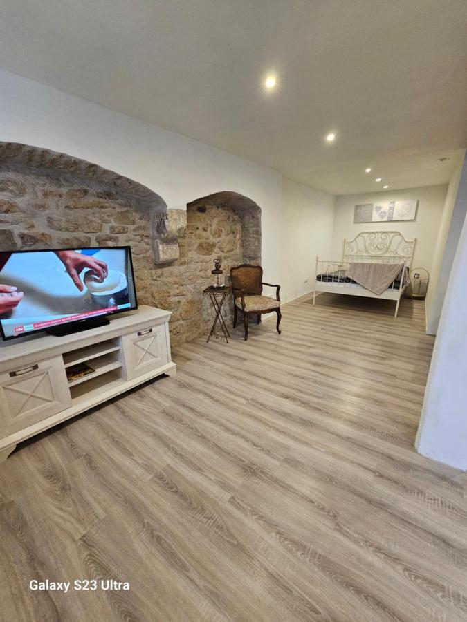 Ferienwohnung ,,Hinter Der Mauer" Hildburghausen Exteriér fotografie
